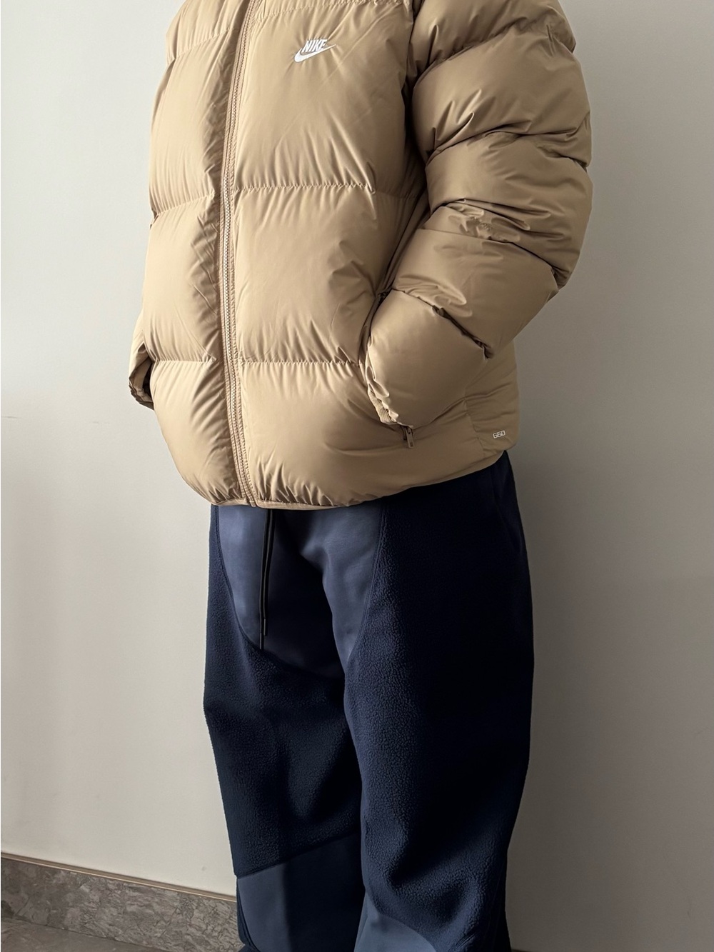 Nike Men’s Therma FIT Down Beige Puffer Jacket 650 Size L - Picture 12 of 12